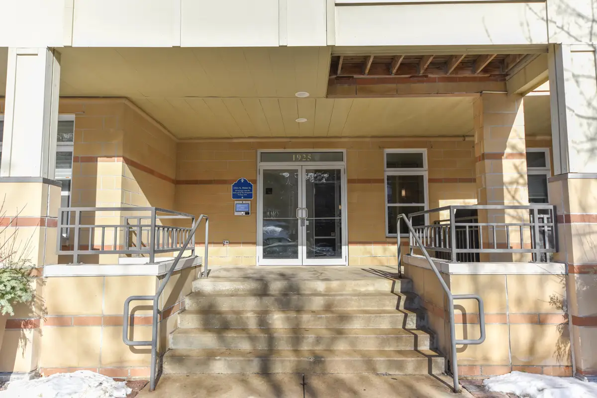 1925 N Water St, Milwaukee, WI 53202 - #1