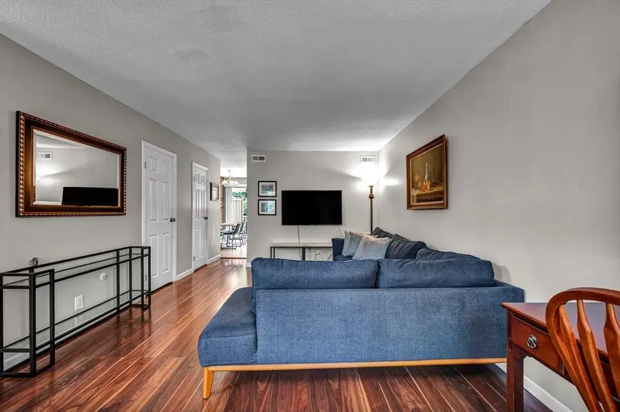 25 Yorktown Dr #25, Springfield, MA 01108 - #3