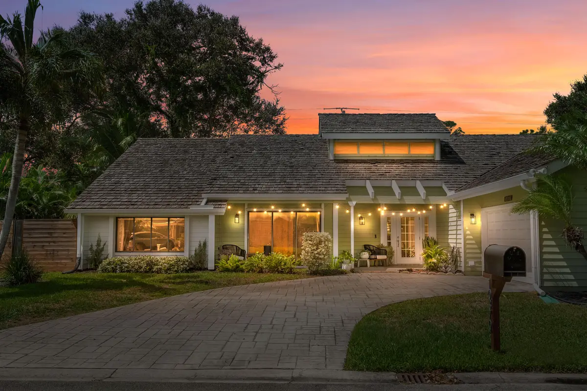 10370 SE Jupiter Narrows Drive, Hobe Sound, FL 33455 - Image #1