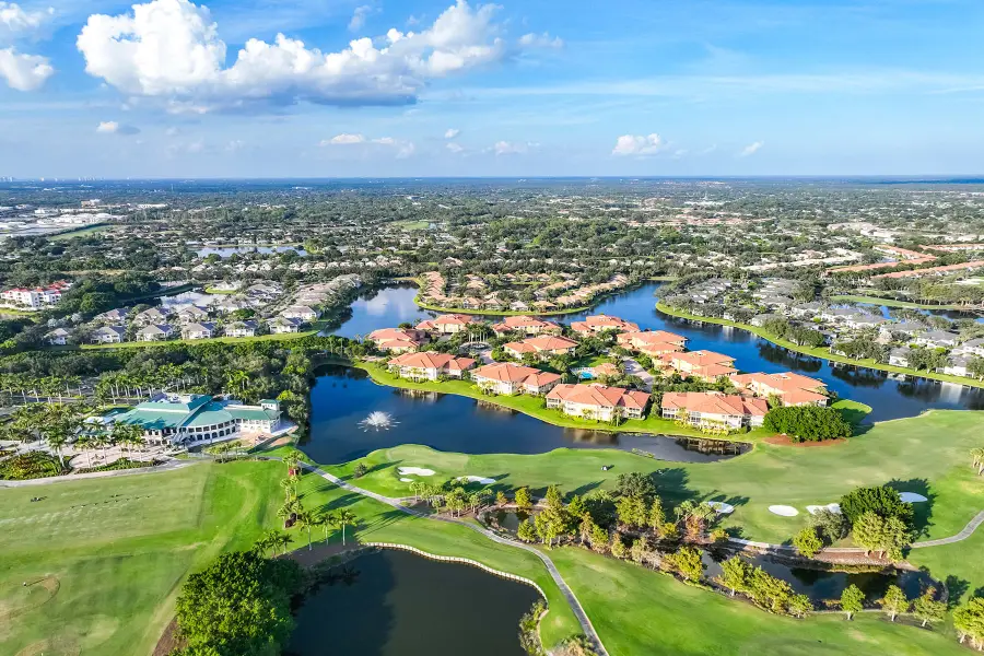 1825 Les Chateaux Boulevard #204, Naples, FL 34109 - Image #2