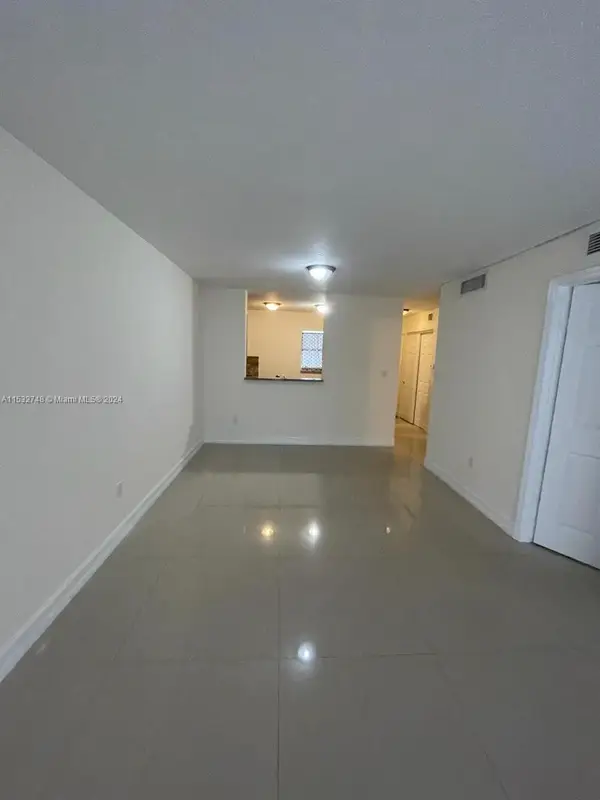 1033 Lenox Ave #211, Miami Beach, FL 33139