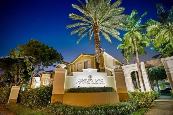 8850 W Flagler St #1-38, Miami, FL 33174