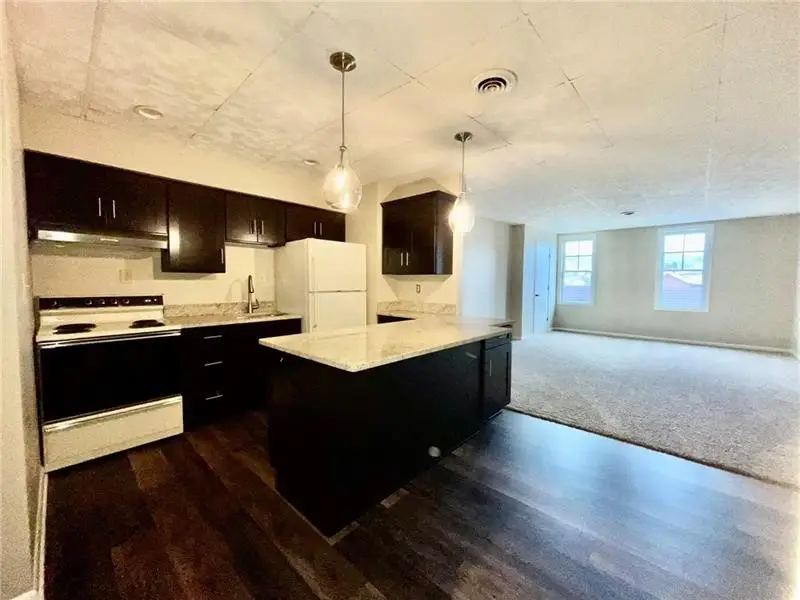 24 W Pike St , 2, Canonsburg, PA 15317 - #3