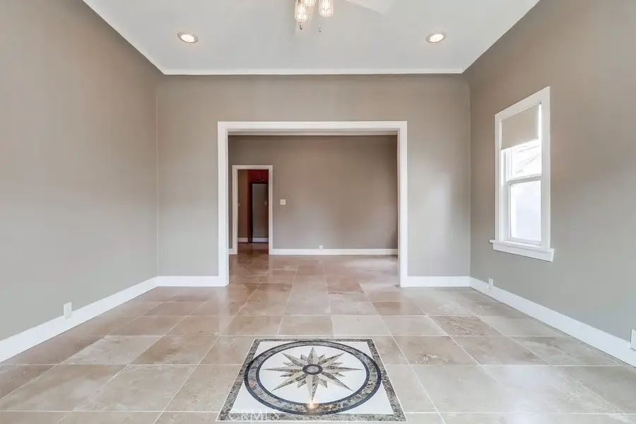 1009 Coronado Avenue #4, Long Beach, CA 90804 - #3