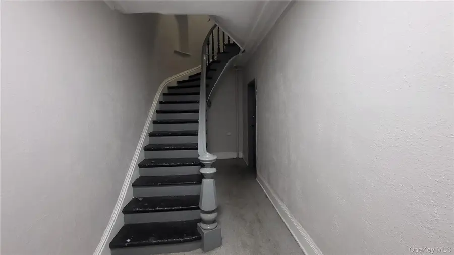 61 S Hamilton St Apt 2, Poughkeepsie, NY 12601 - #3