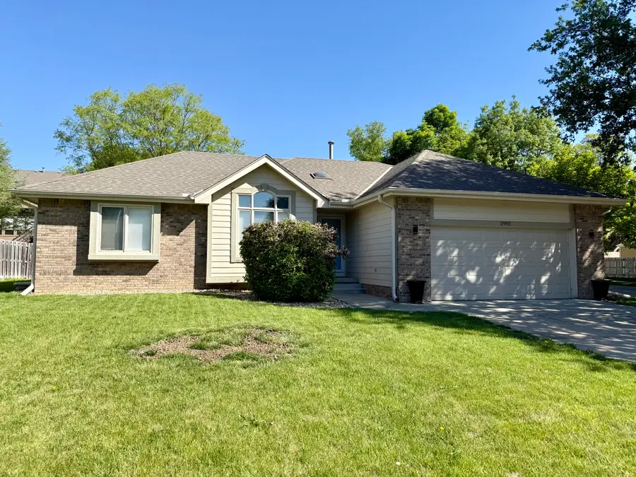 2902 Blackhawk Drive, Bellevue, NE 68123 - #2