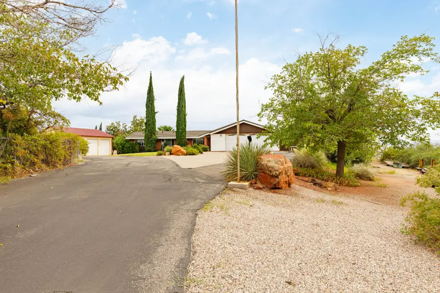 338 N 100 W, Saint George, UT 84770 - #3