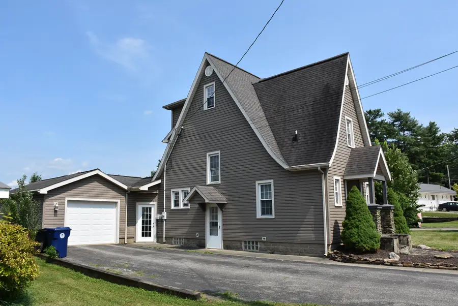 140 N Franklin Street, Cochranton, PA 16314 - #2