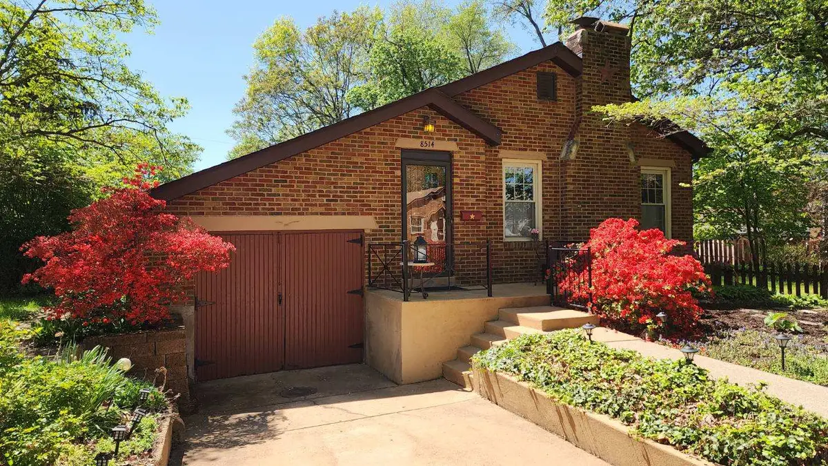 8514 Henrietta Avenue, Brentwood, MO 63144 - #1