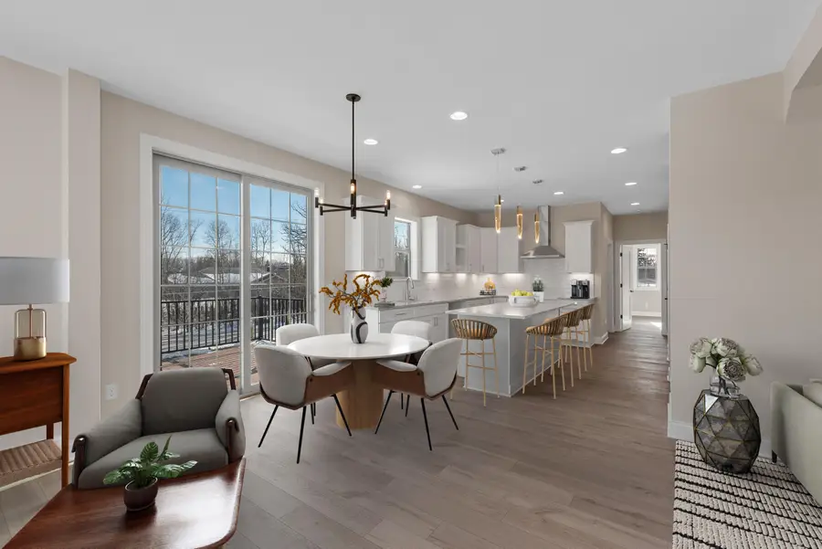 W192N5472 Red Crown Ln, Menomonee Falls, WI 53051 - #3