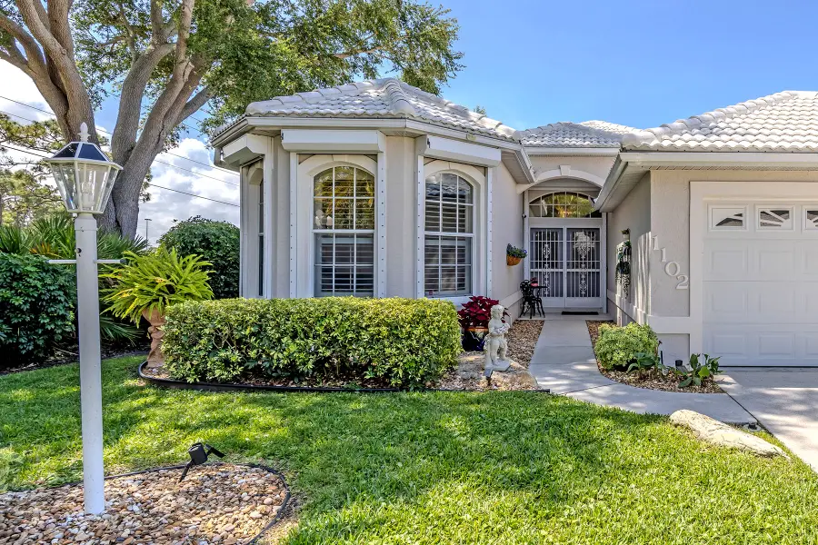 1102 Southlake Court, Venice, FL 34285 - #2