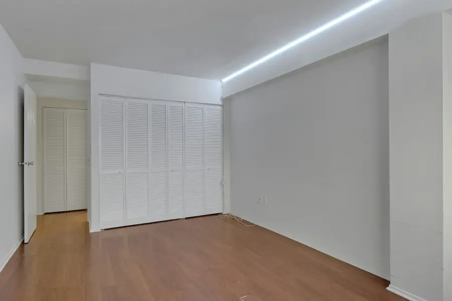 333 Grand Avenue 4E, Palisades Park, NJ 07650 - Image #2