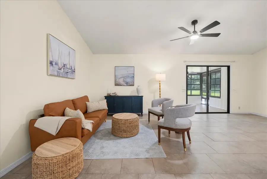 604 N 15th Street, Fernandina Beach, FL 32034 - #3
