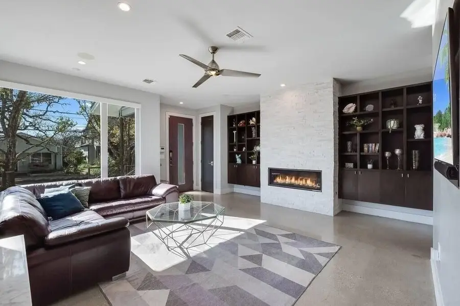 1802 W 10th St, Austin, TX 78703 - #3