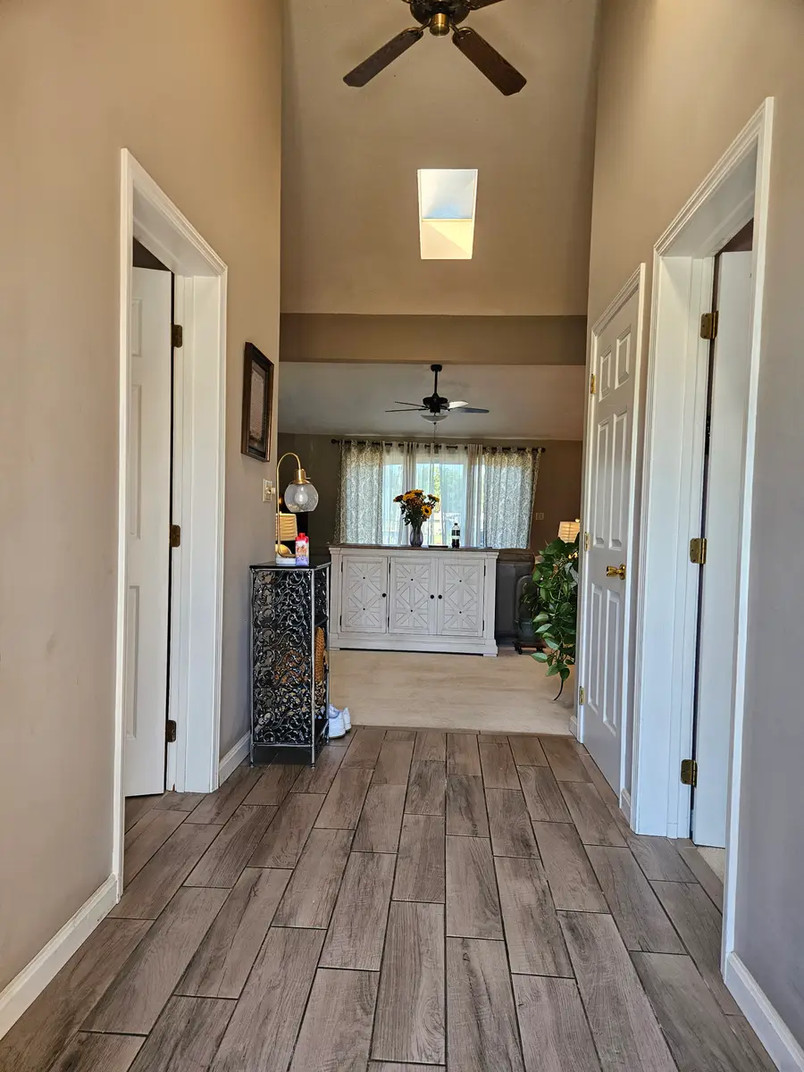 255 N Lakeside Drive, Madison, IN 47250 - #3