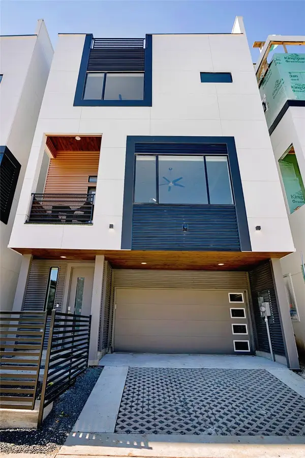 511 Memorial Heights Drive, Houston, TX 77007