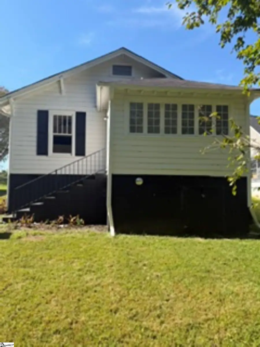 608 W Buford Street, Gaffney, SC 29341 - #2