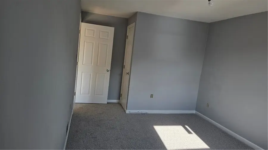 199 Broadway Avenue, New Kensington, PA 15068 - #3