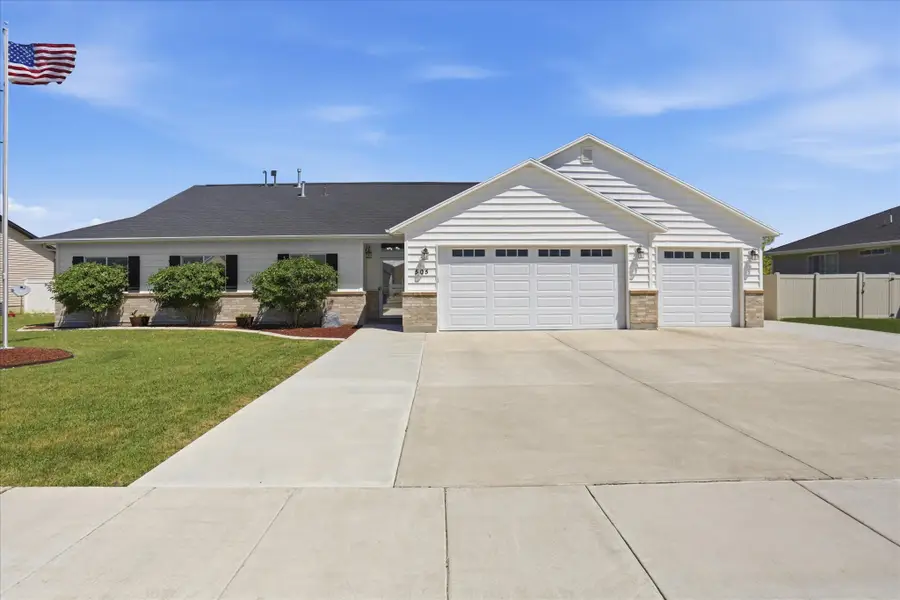 505 E 1325 S, Garland, UT 84312 - #2