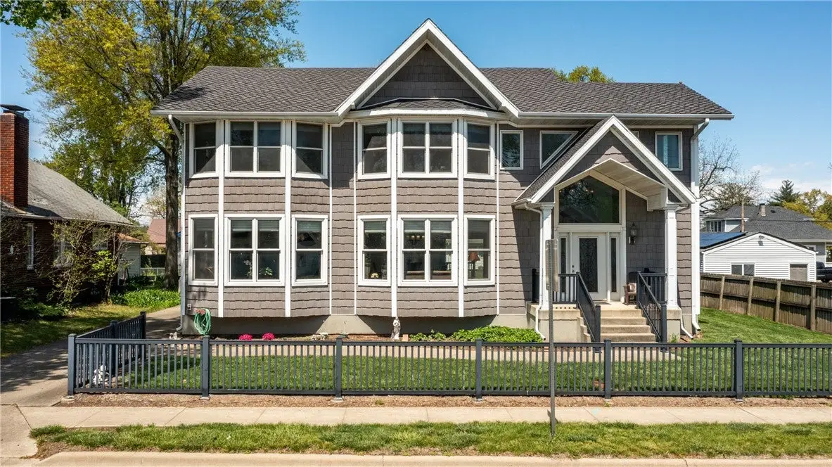 306 W Wabash Avenue, Effingham, IL 62401 - Image #1