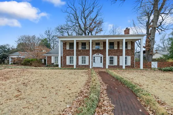 1111 White Oak Place, Kennett, MO 63857