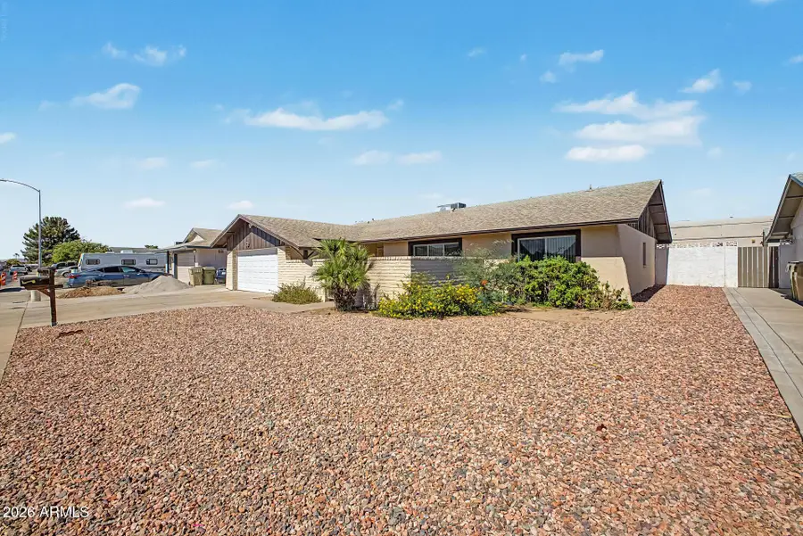13825 N 52nd Avenue, Glendale, AZ 85306 - #2