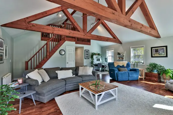 1166 Route 100, Weston, VT 05161