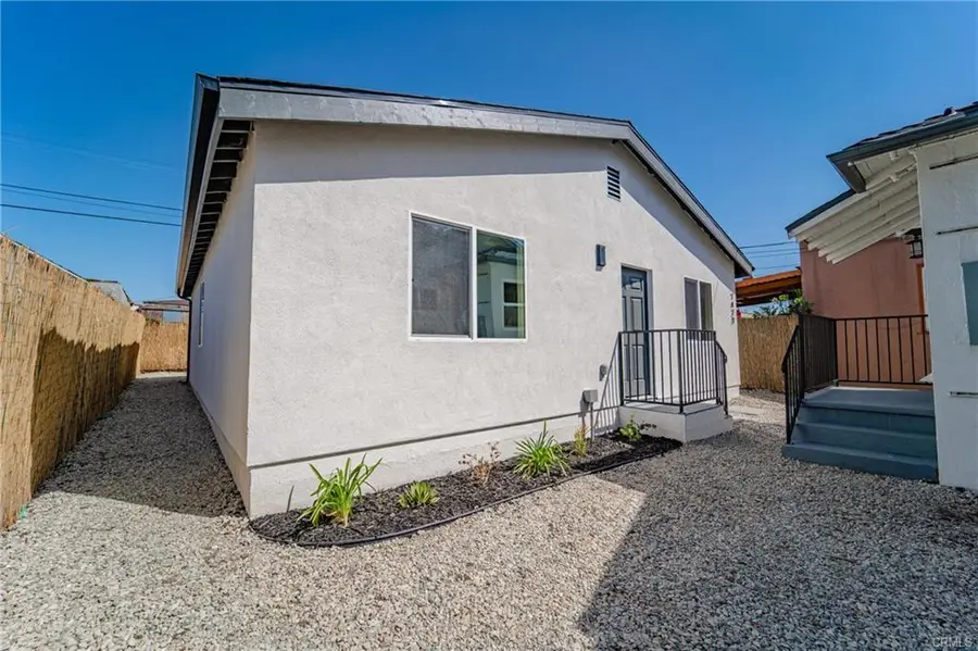 7420 S Hobart Blvd, Los Angeles, CA 90047 - #2