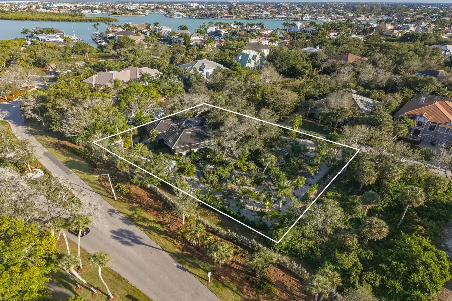 386 Live Oak Lane, Marco Island, FL 34145 - Image #3