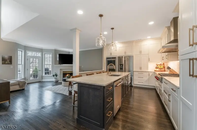 10 Rock Creek Woods, Lambertville, NJ 08530 - Image #2