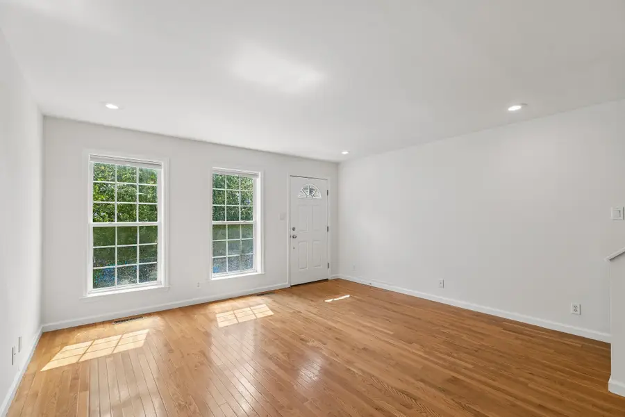 396 Delmar St, Philadelphia, PA 19128 - #2