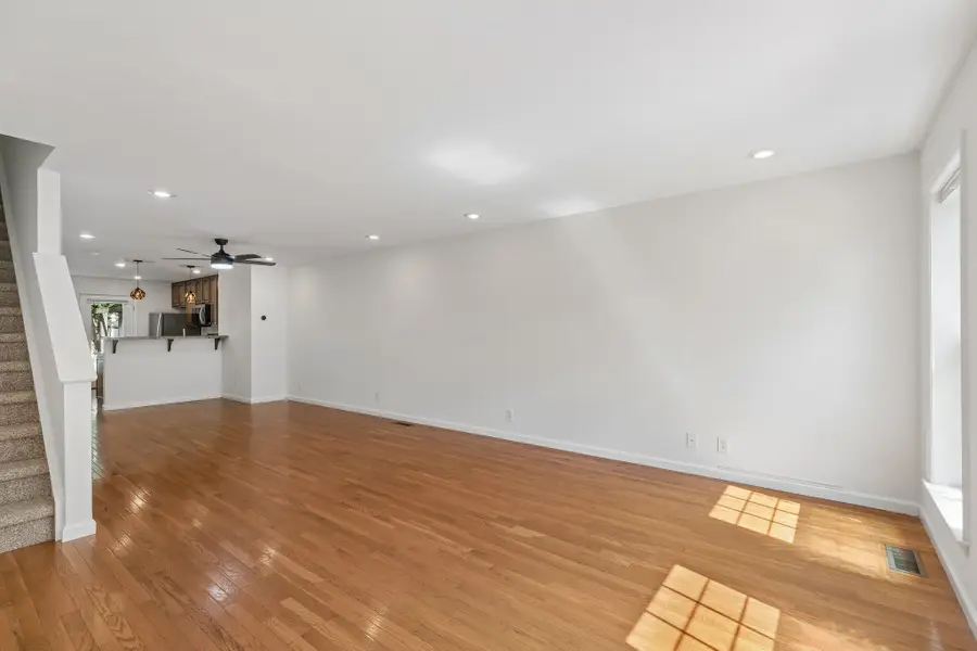 396 Delmar St, Philadelphia, PA 19128 - #3