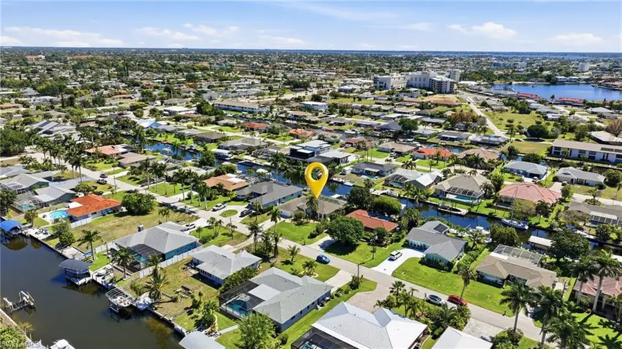 4925 Sorrento Court, Cape Coral, FL 33904 - #3