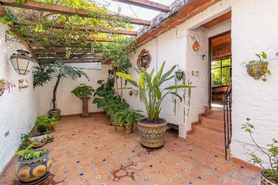 1318 Shadow Hills Court, San Marcos, CA 92069 - Image #3