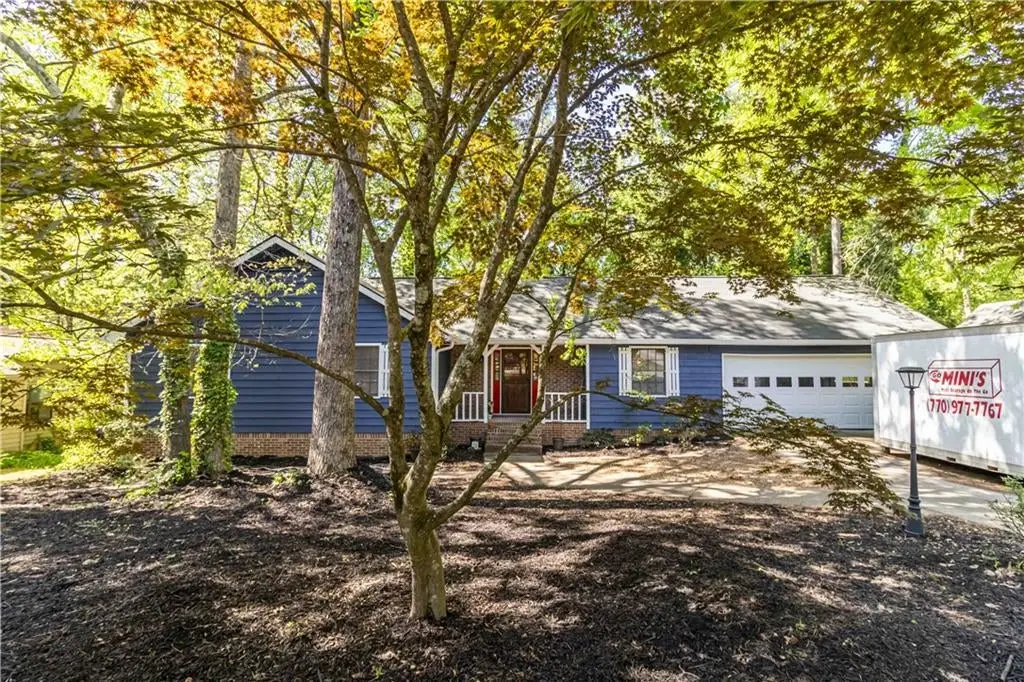 5272 Cumberland Way, Stone Mountain, GA 30087 - Image #1