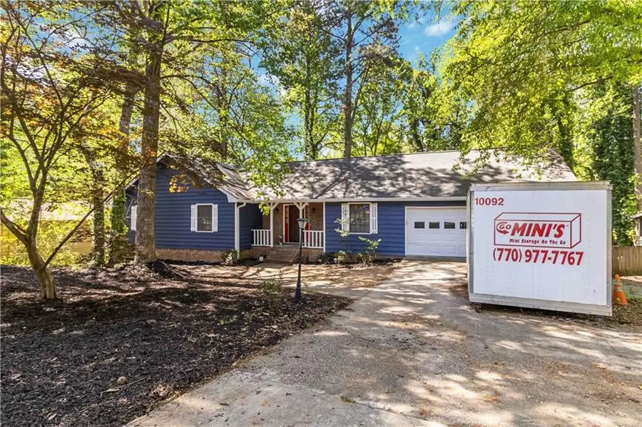 5272 Cumberland Way, Stone Mountain, GA 30087 - Image #3