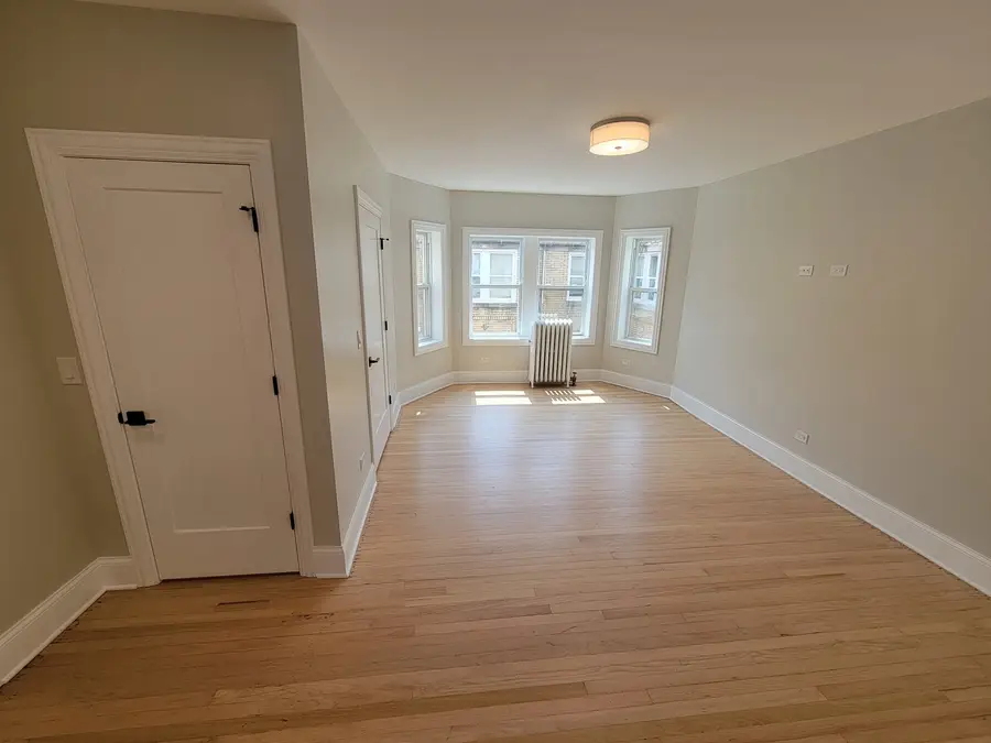 6418 N Richmond Street , 3A, Chicago, IL 60645 - #3