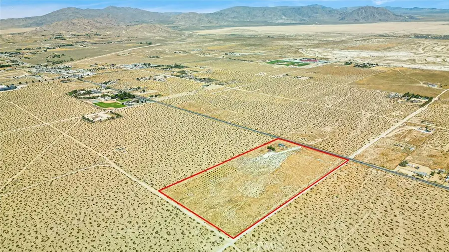 33633 Old Woman Spring Rd, Lucerne Valley, CA 92356 - #3