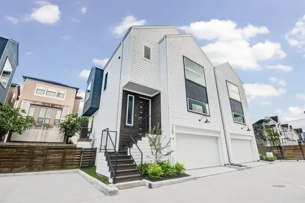 1123 W 17th Street #A, Houston, TX 77008