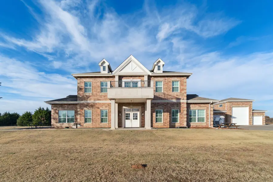 1801 W Forrest Hills Road, Guthrie, OK 73044 - Image #2