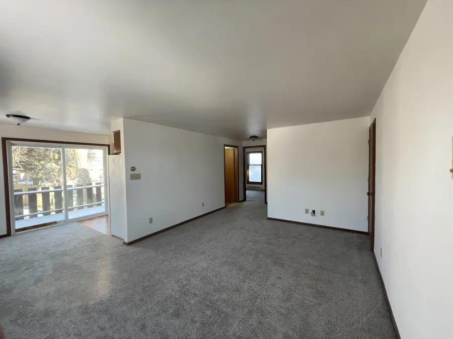3933 Country Pl, Sheboygan, WI 53081 - #2