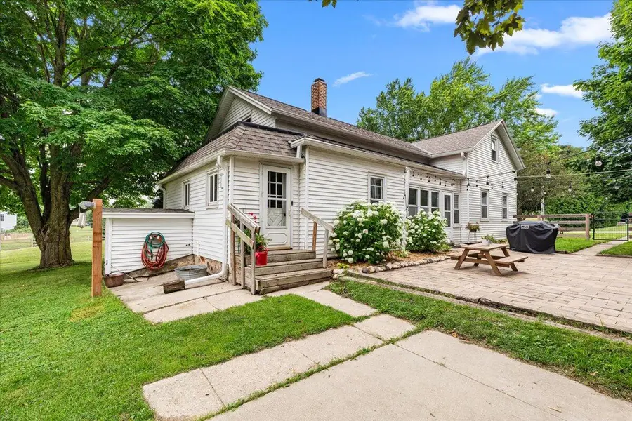 613 County Highway H, Farmington, WI 53021 - Image #2