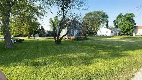 3322 Main Ave, Sheboygan, WI 53083
