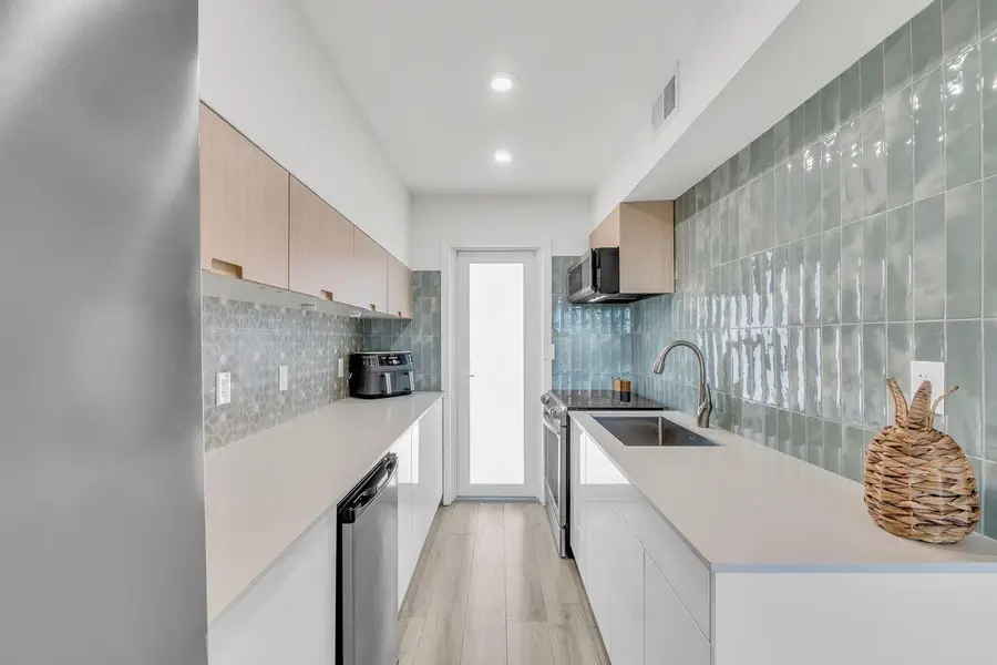 1221 Hillsboro Mile #39c, Hillsboro Beach, FL 33062 - Image #2