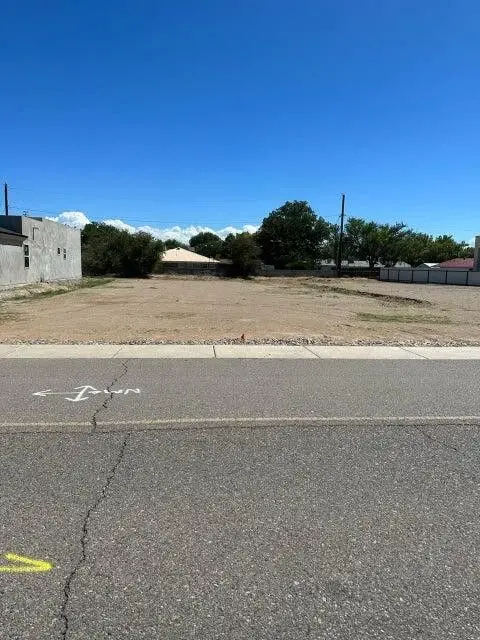 334 Sichler Road Sw, Los Lunas, NM 87031