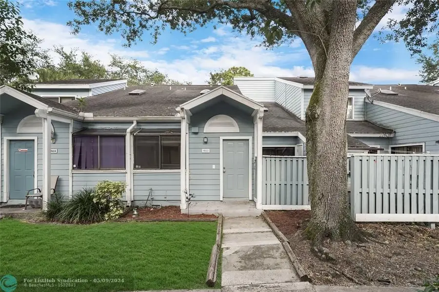 1922 Players Pl, North Lauderdale, FL 33068 - #2