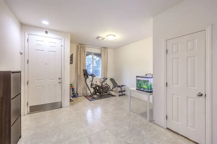 10446 Romoco Court, Las Vegas, NV 89178 - Image #3