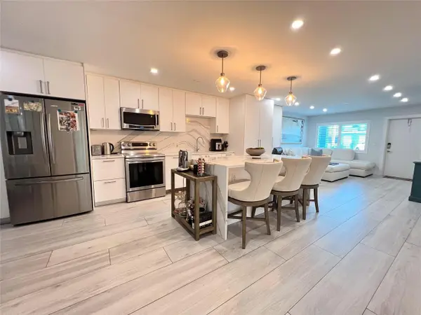 2115 NE 37th Drive Unit #121, Fort Lauderdale, FL 33308