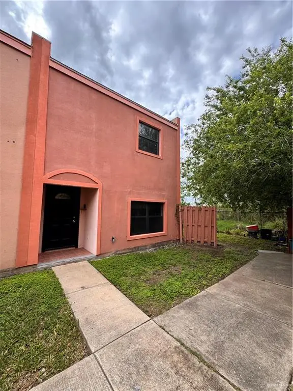 815 E Sugarcane Drive #E4, Weslaco, TX 78599