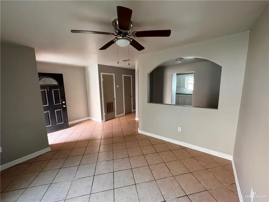 815 E Sugarcane Drive #E4, Weslaco, TX 78599 - #3
